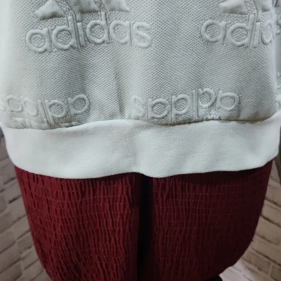 Womens Adidas Logo Jacquard Half Zip Sweatshirt - Picture 8 of 11